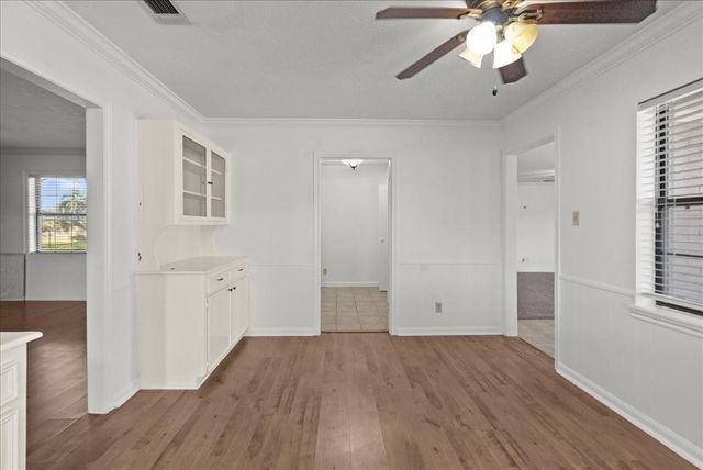 105 Alice Street, Anahuac, TX 77514