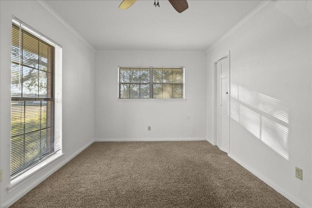 105 Alice Street, Anahuac, TX 77514