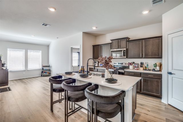 803 Sunlight Loop, Princeton, TX 75407