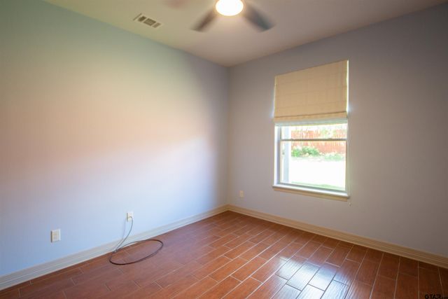 7361 Flat Rock Ln, Tyler, TX 75703