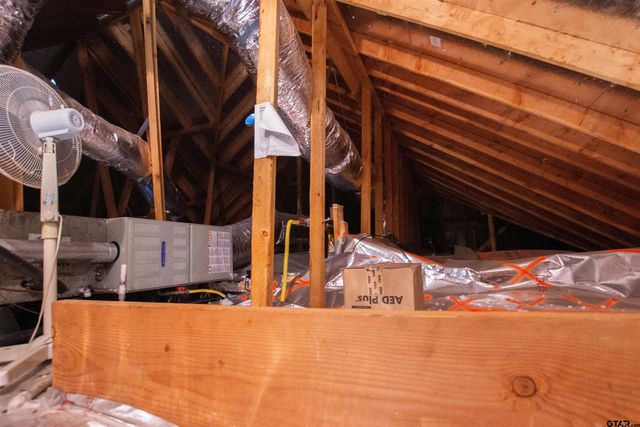 7361 Flat Rock Ln, Tyler, TX 75703