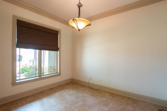 7361 Flat Rock Ln, Tyler, TX 75703