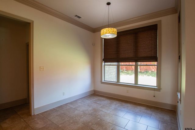 7361 Flat Rock Ln, Tyler, TX 75703