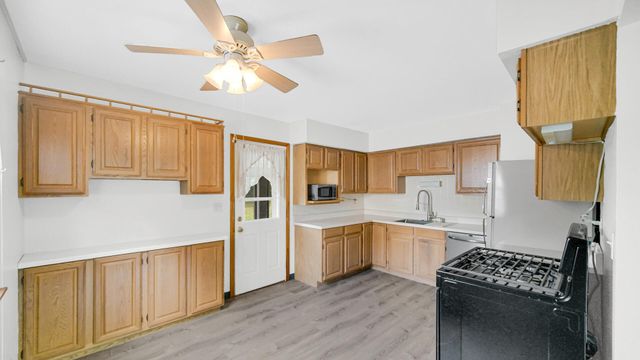 1543 Kennedy Avenue, Schererville, IN 46375
