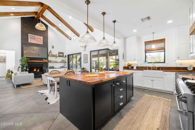 4637 Adam Road, Simi Valley, CA 93063