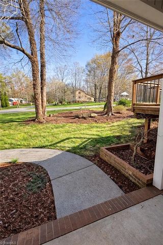 302 Country Lane, King, NC 27021