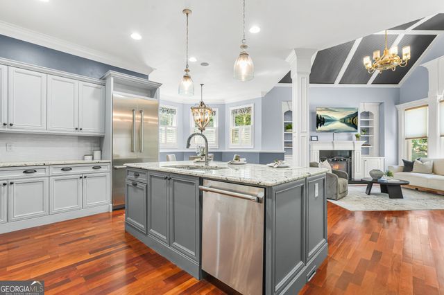 10376 Royal Terrace, Alpharetta, GA 30022