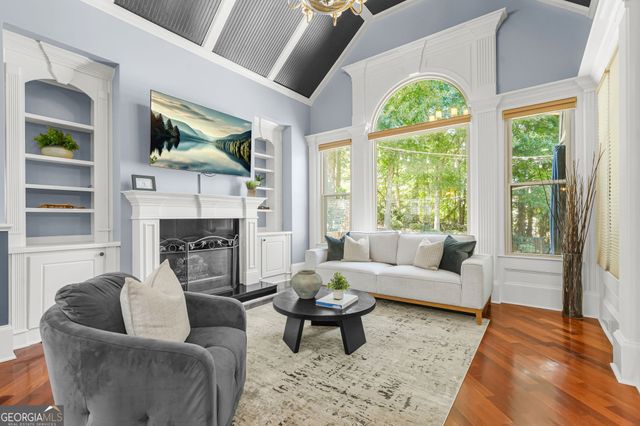 10376 Royal Terrace, Alpharetta, GA 30022