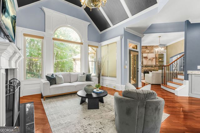 10376 Royal Terrace, Alpharetta, GA 30022