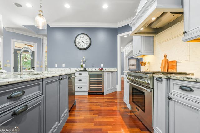 10376 Royal Terrace, Alpharetta, GA 30022