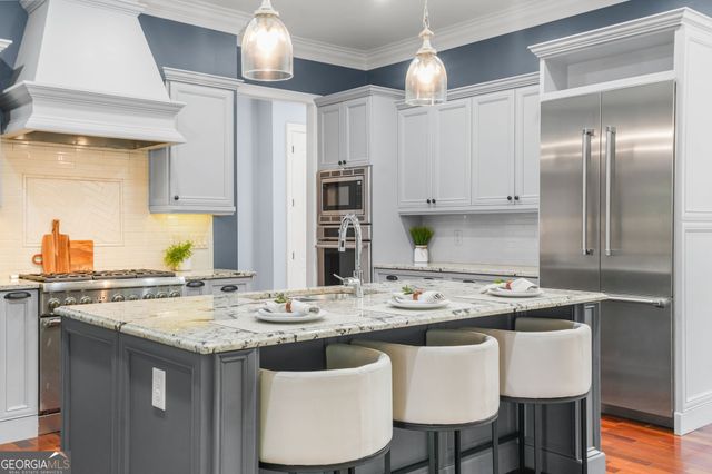 10376 Royal Terrace, Alpharetta, GA 30022