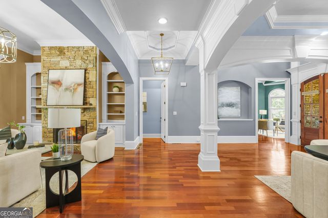 10376 Royal Terrace, Alpharetta, GA 30022