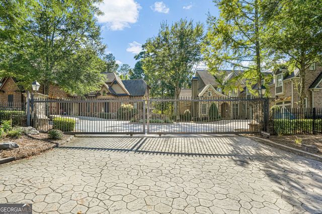 10376 Royal Terrace, Alpharetta, GA 30022
