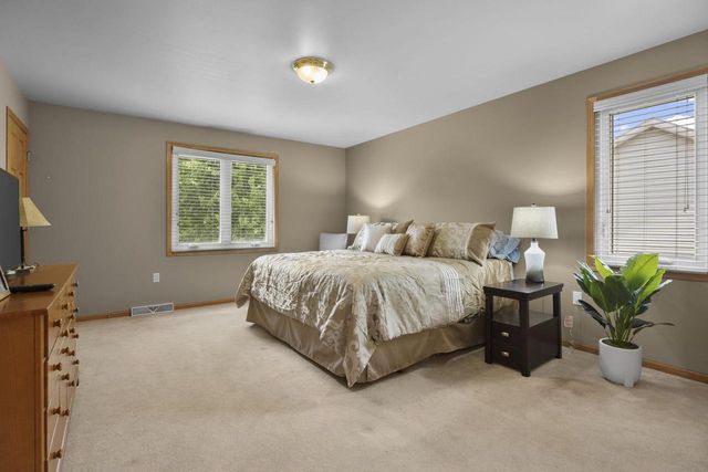 5507 Grassland Trail, Middleton, WI 53562