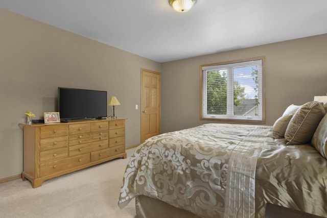 5507 Grassland Trail, Middleton, WI 53562