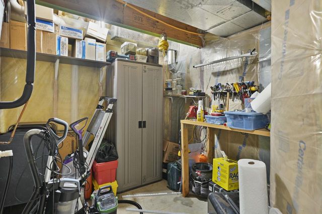 5507 Grassland Trail, Middleton, WI 53562