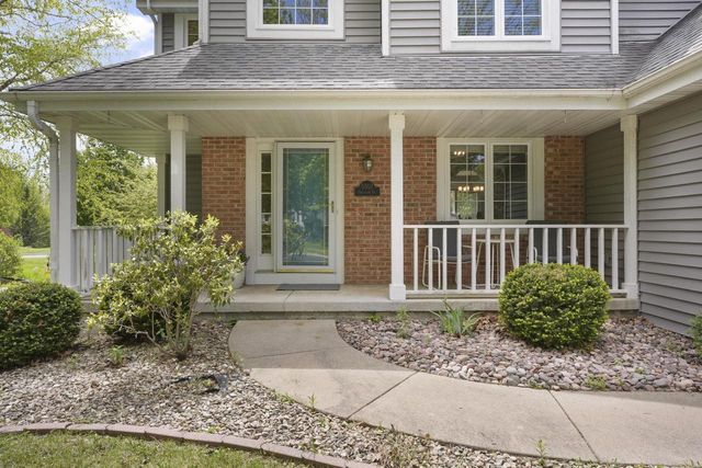 5507 Grassland Trail, Middleton, WI 53562