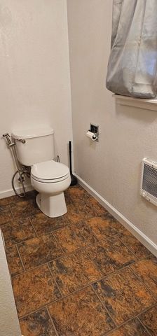 2513 Wantland Avenue, Klamath Falls, OR 97601