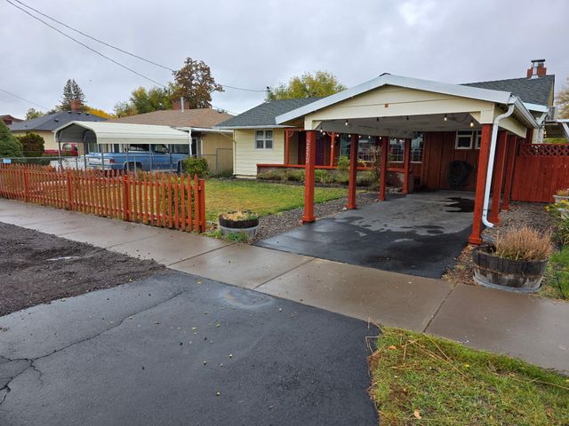 2513 Wantland Avenue, Klamath Falls, OR 97601
