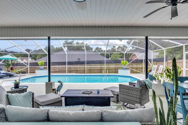 4155 Lancaster Gate Dr, Pace, FL 32571
