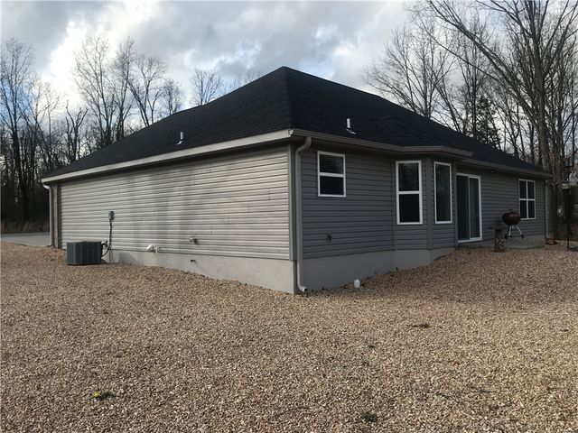 93 Kinloch Drive, Bella Vista, AR 72715