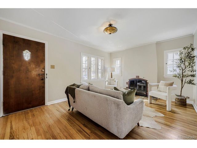 1249 Niagara St, Denver, CO 80220