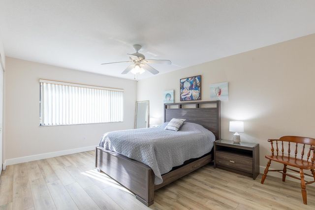 3303 SE Sandpiper Circle, Port St Lucie, FL 34952