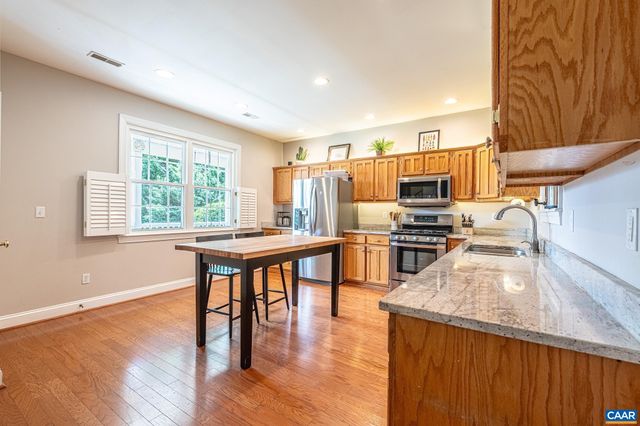 5301 LITTLE FOX LN, Charlottesville, VA 22903
