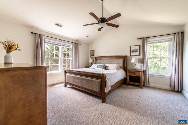 5301 LITTLE FOX LN, Charlottesville, VA 22903