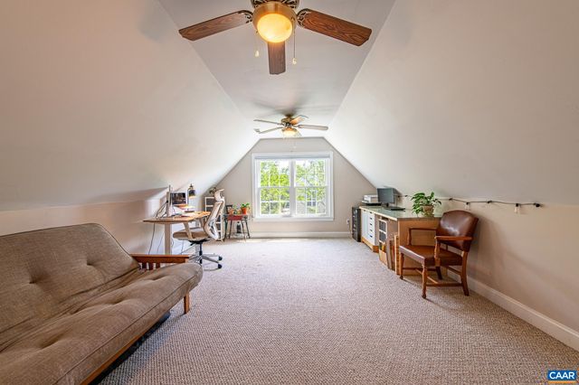 5301 LITTLE FOX LN, Charlottesville, VA 22903