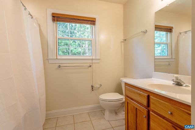 5301 LITTLE FOX LN, Charlottesville, VA 22903