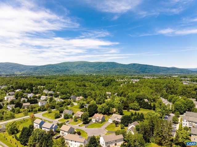 5301 LITTLE FOX LN, Charlottesville, VA 22903