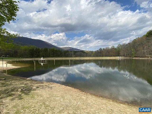 5301 LITTLE FOX LN, Charlottesville, VA 22903