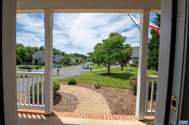 5301 LITTLE FOX LN, Charlottesville, VA 22903