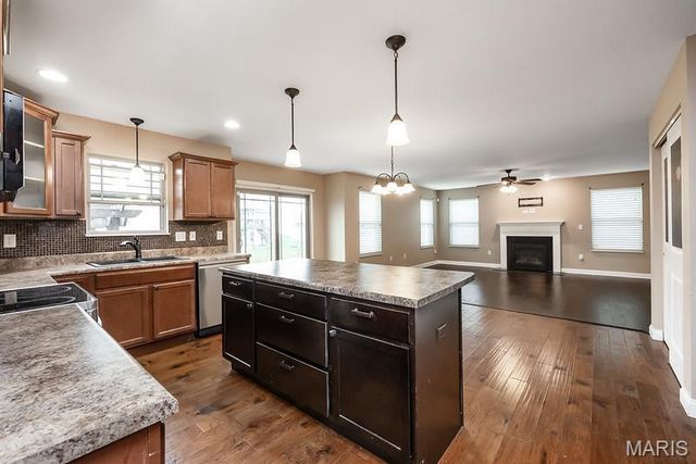 2662 London Lane, Belleville, IL 62221