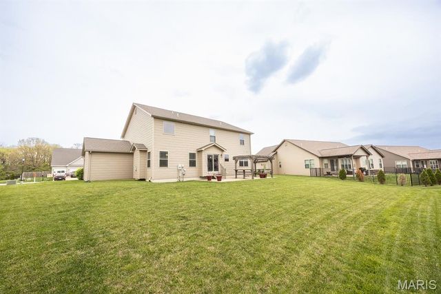 2662 London Lane, Belleville, IL 62221