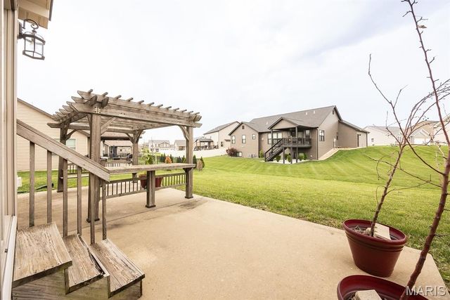 2662 London Lane, Belleville, IL 62221