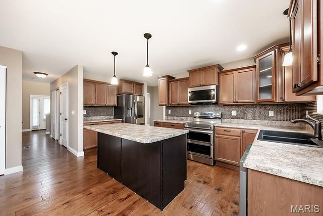 2662 London Lane, Belleville, IL 62221