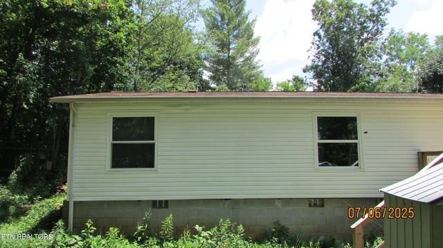 117 Hardin Cemetery Court, Friendsville, TN 37737