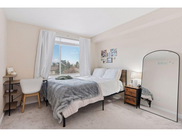 2810 E College Ave 302, Boulder, CO 80303