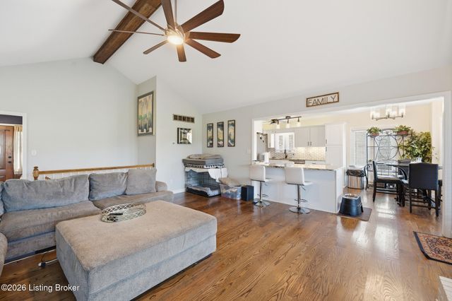 8200 Bohannon Station Rd, Louisville, KY 40291