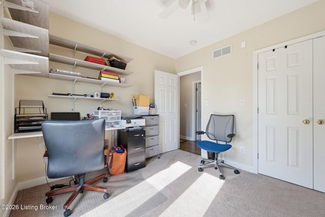 8200 Bohannon Station Rd, Louisville, KY 40291