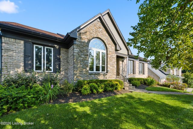 8200 Bohannon Station Rd, Louisville, KY 40291