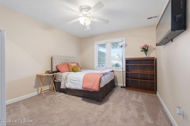 8200 Bohannon Station Rd, Louisville, KY 40291