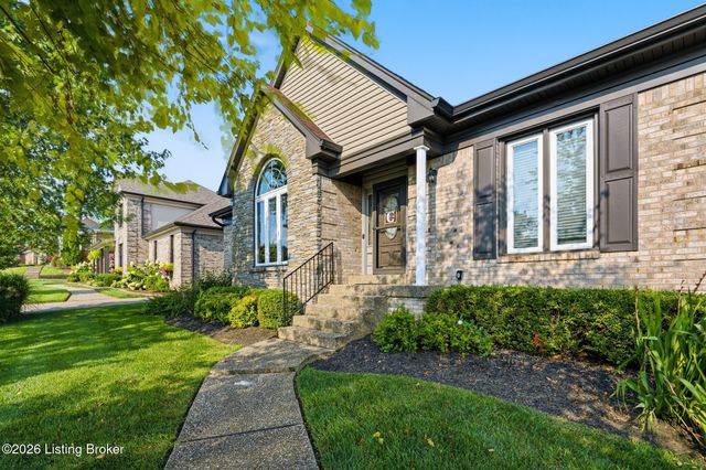 8200 Bohannon Station Rd, Louisville, KY 40291