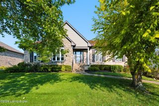 8200 Bohannon Station Rd, Louisville, KY 40291