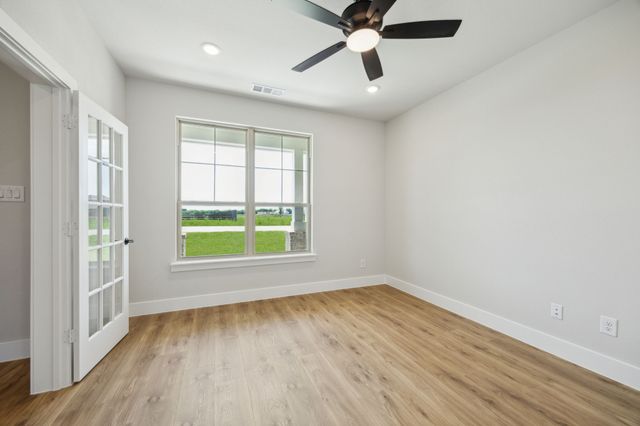 721 Prairie Look Avenue, Waxahachie, TX 75165