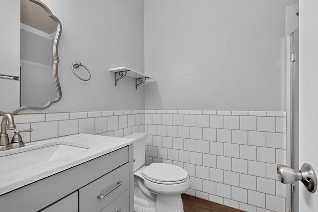 3224 W Meadow Drive SW, Albuquerque, NM 87121