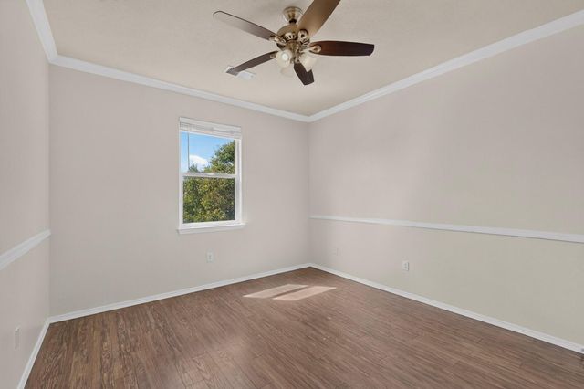 3224 W Meadow Drive SW, Albuquerque, NM 87121