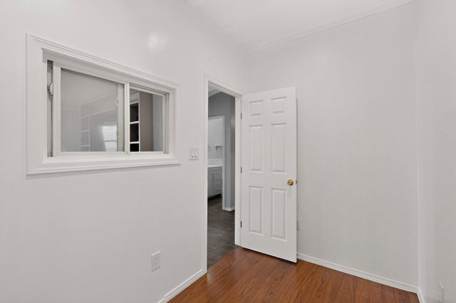 3224 W Meadow Drive SW, Albuquerque, NM 87121